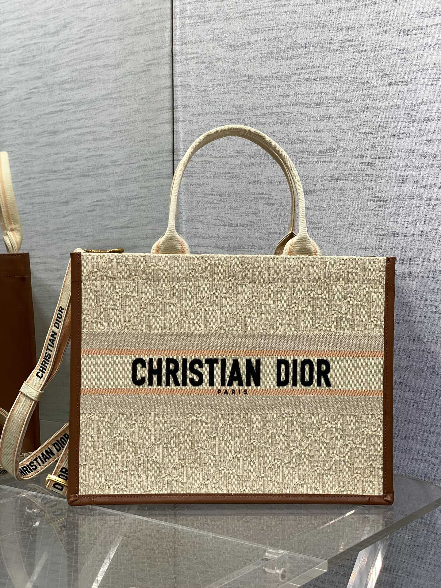 MEDIUM DIOR BOOK TOTE White Multicolor Dragon Zodiac Embroidery  36 x 27.5 x 16.5 cm