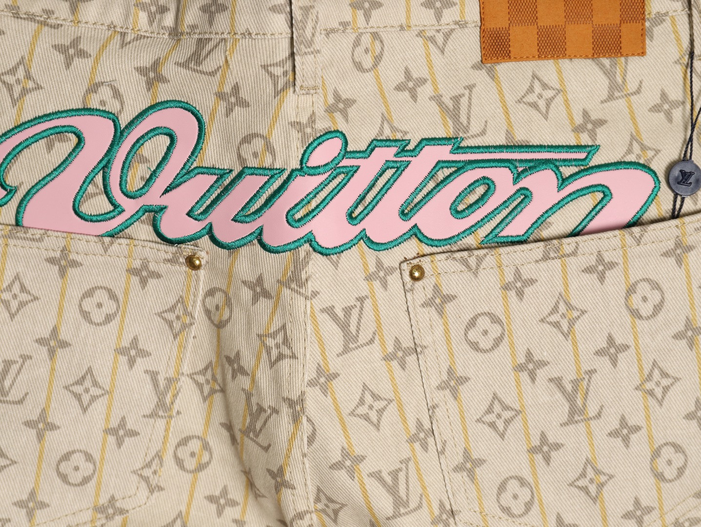 LOUIS VUITTON LV shorts