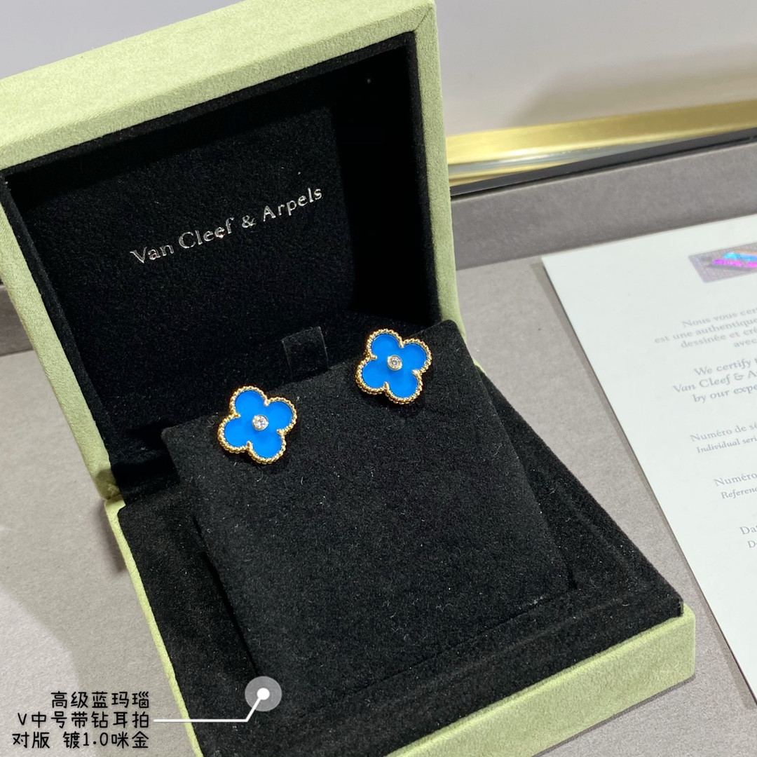 Van Cleef & Arpels Sapphire Blue Agate Diamond Four-Leaf Clover Earrings