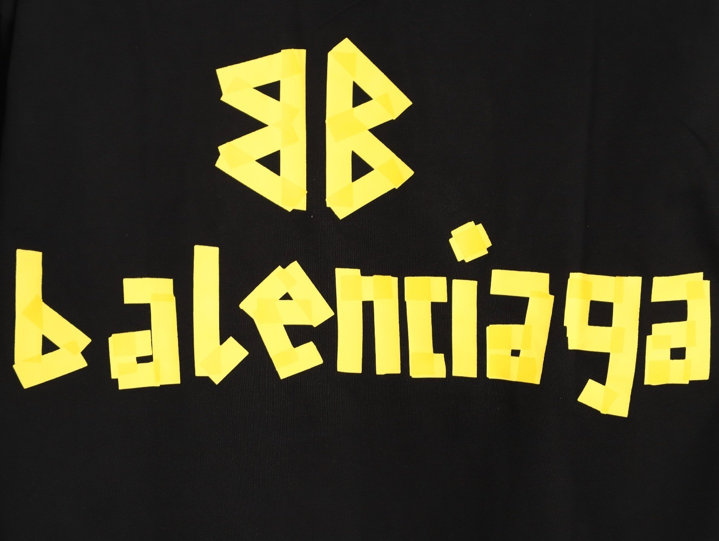 Balenciaga Long-sleeved T-shirt