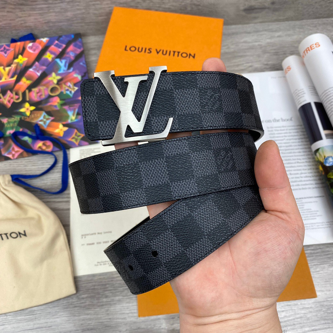 Louis Vuitton Men Belt