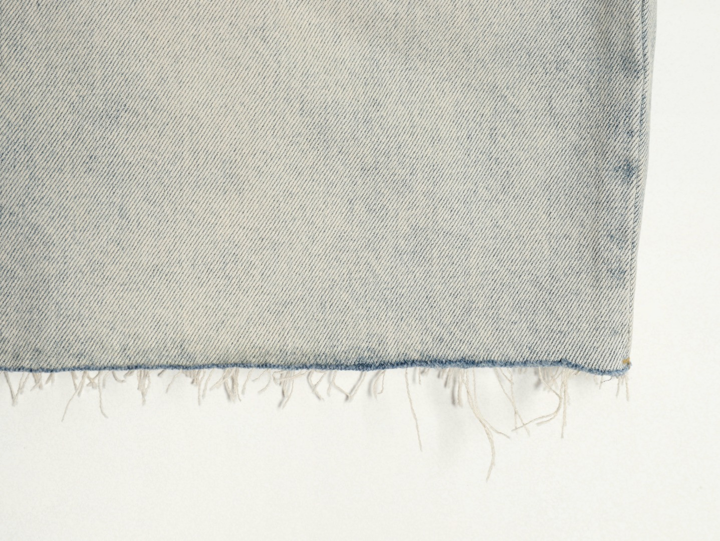 Balenciaga BLCG 24ss shorts