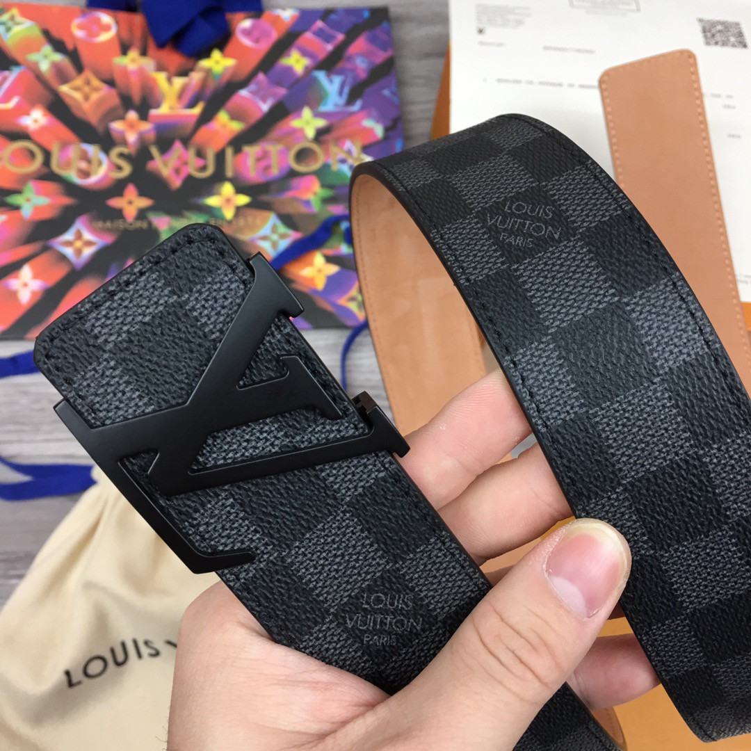 Louis Vuitton Men Belt
