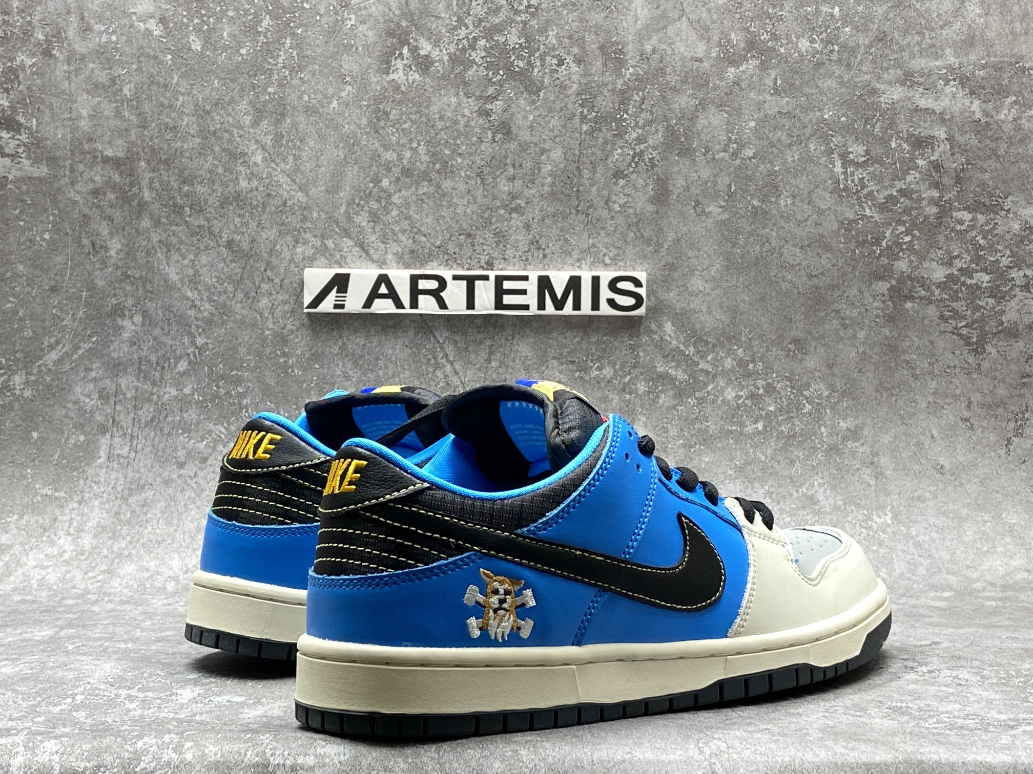 Nike SB Dunk Low Instant Skateboards