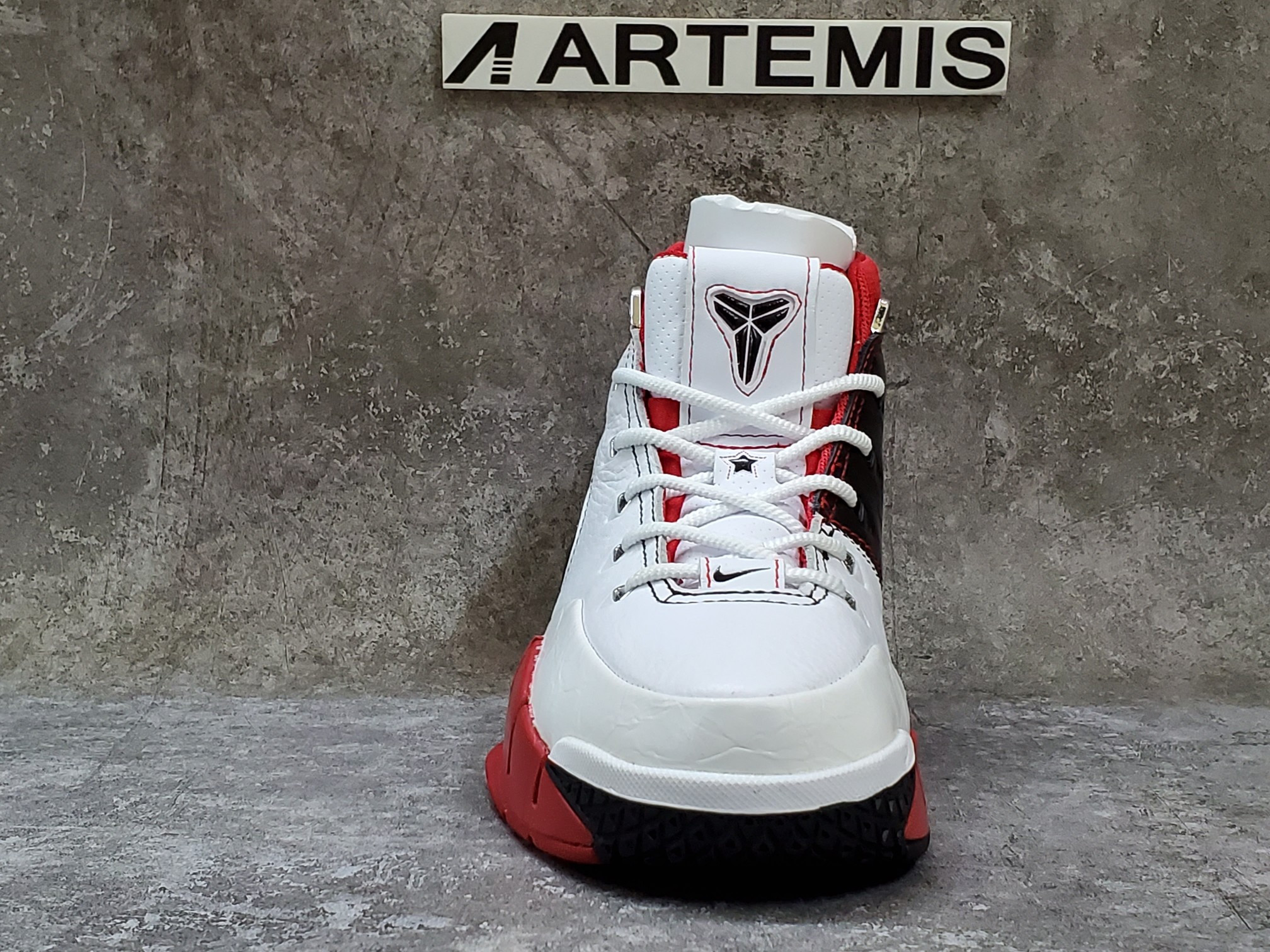 Nike Kobe 1 Protro White Black Red (All Star)