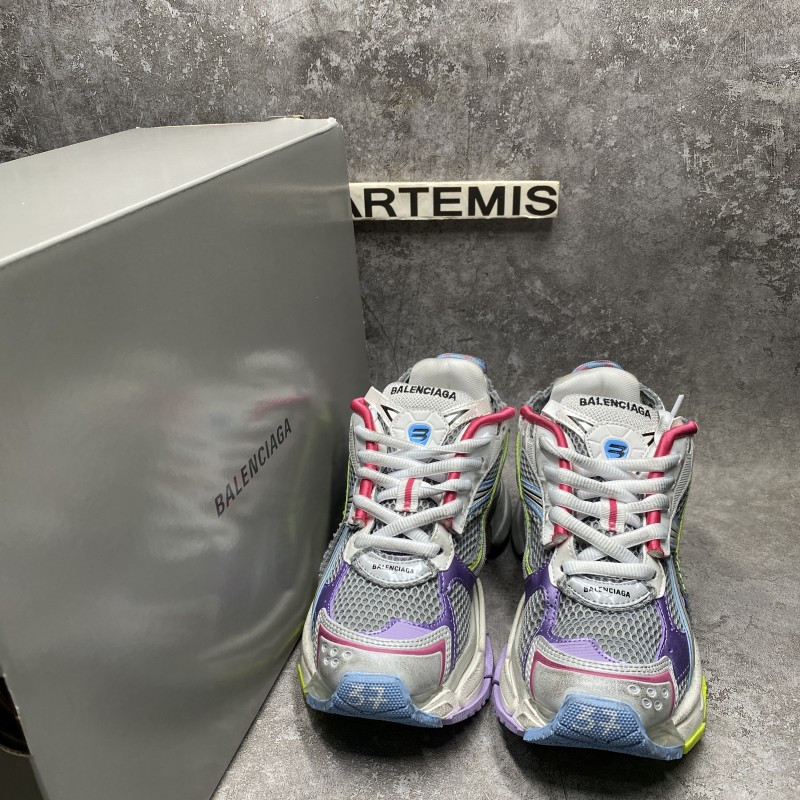 Balenciaga Wmns Runner Sneaker rainbow