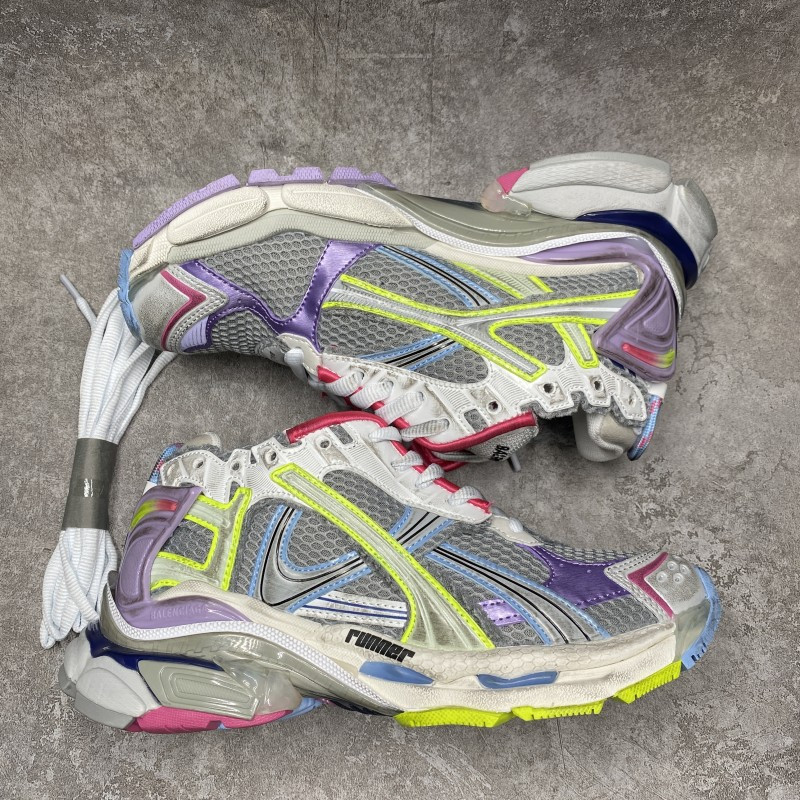 Balenciaga Wmns Runner Sneaker rainbow