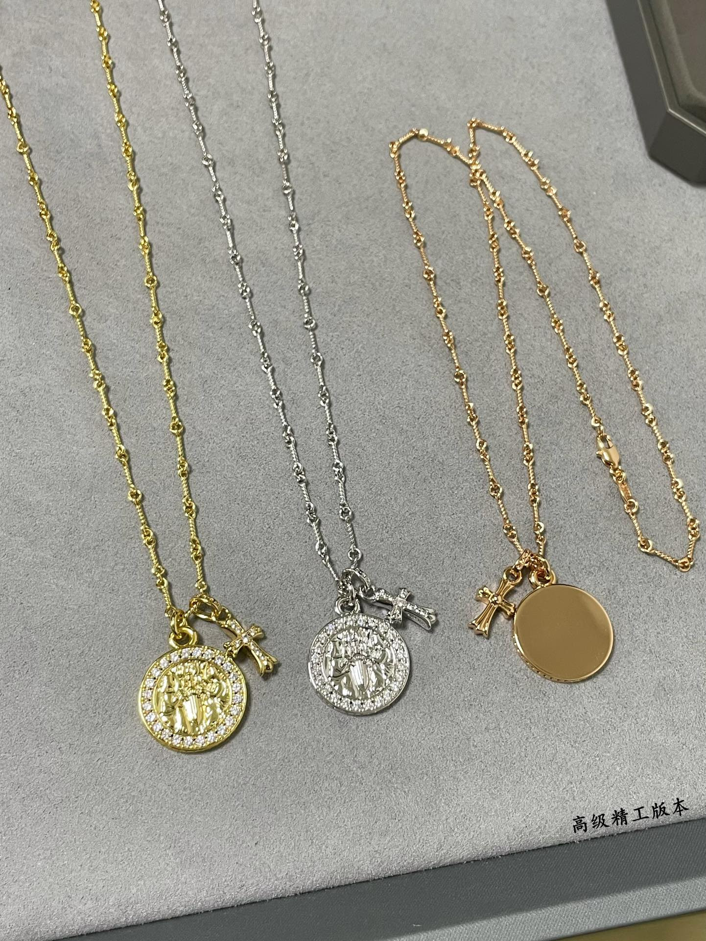 Chrome Hearts round plaque cross Necklace