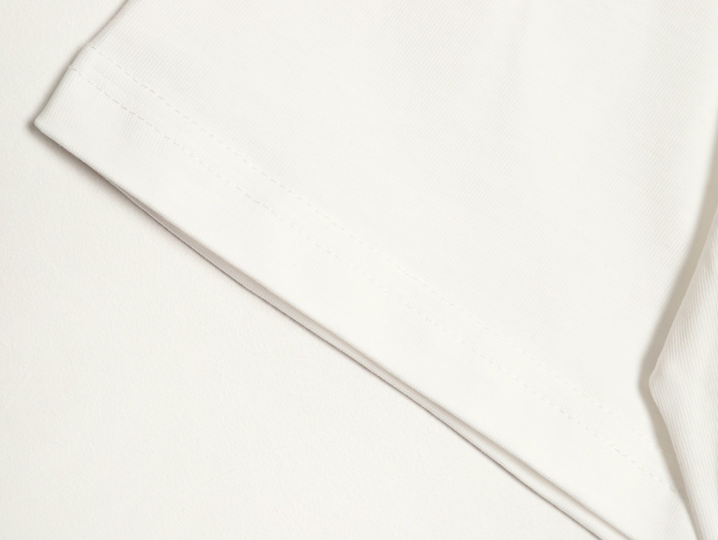 Loewe 25ss Short-sleeved T-shirt