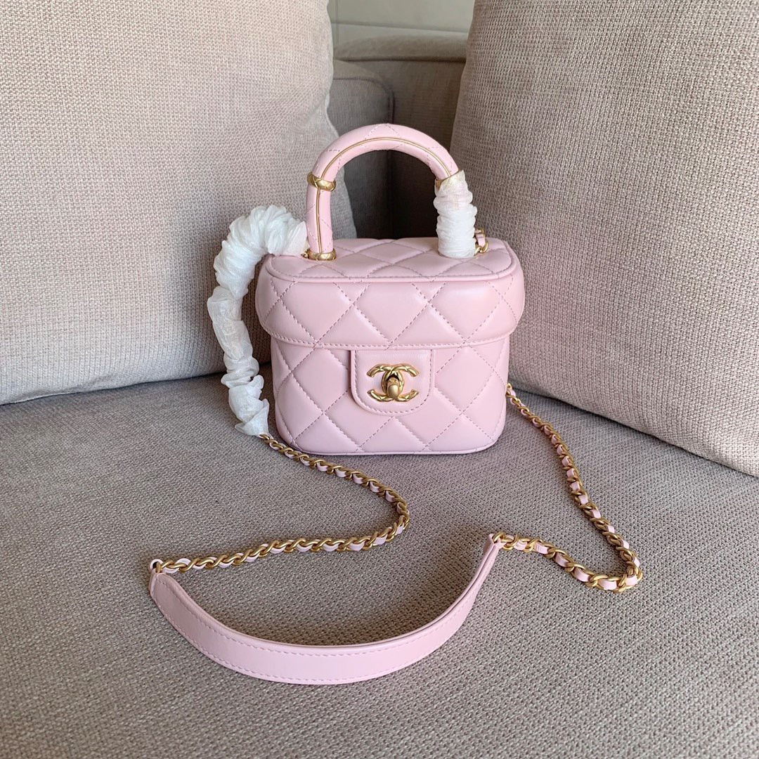 Chanel 23s vanity make up bag