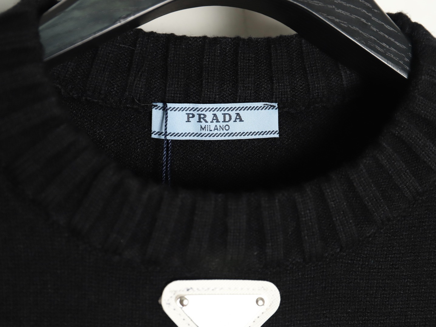 Prada PRD 24FW Knitting Sweaters
