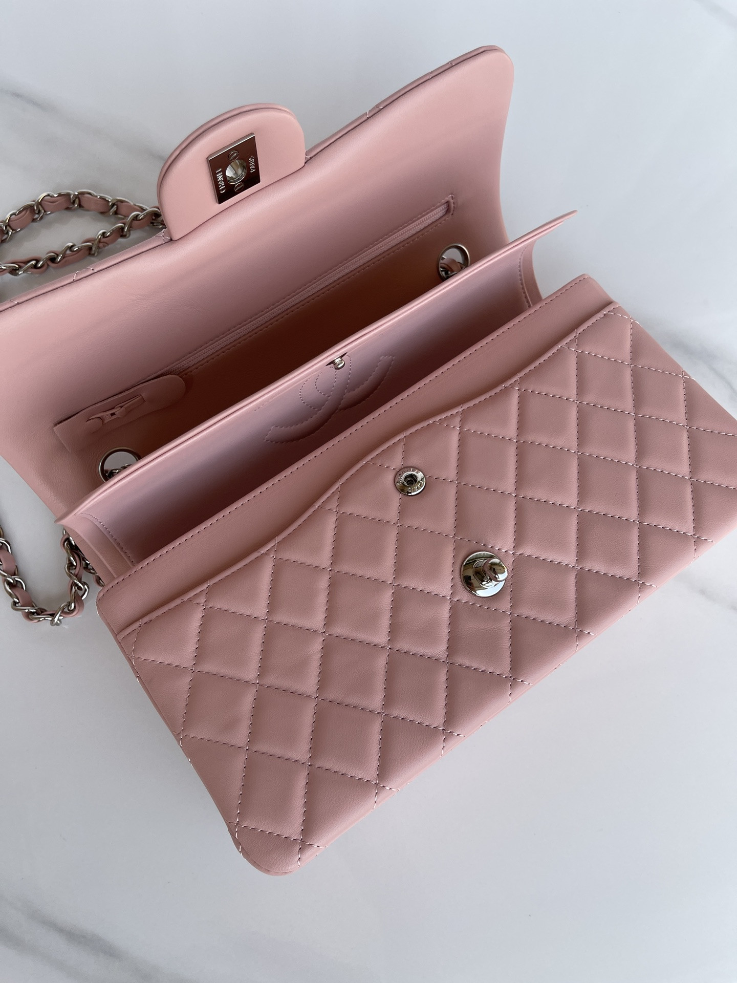 CHANEL CLASSIC FLAP 25CM CF PINK SILVER 6 × 9.9 × 2.5 in