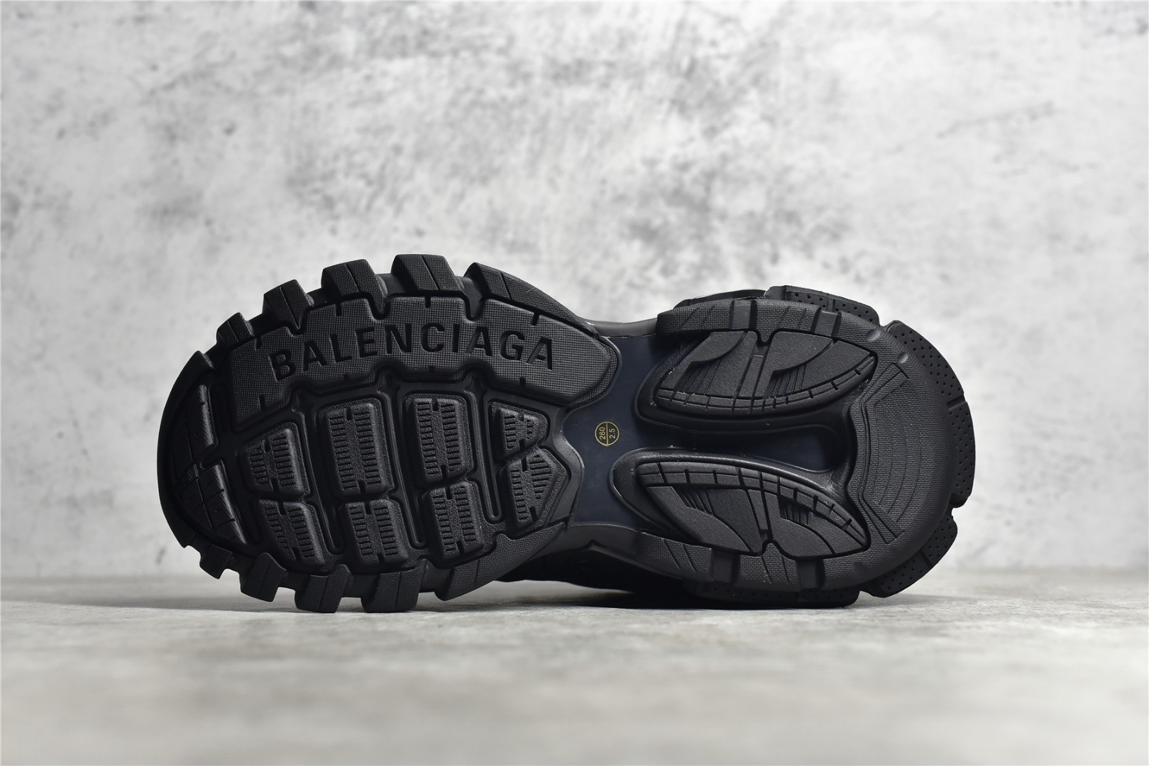 Balenciaga Track Black