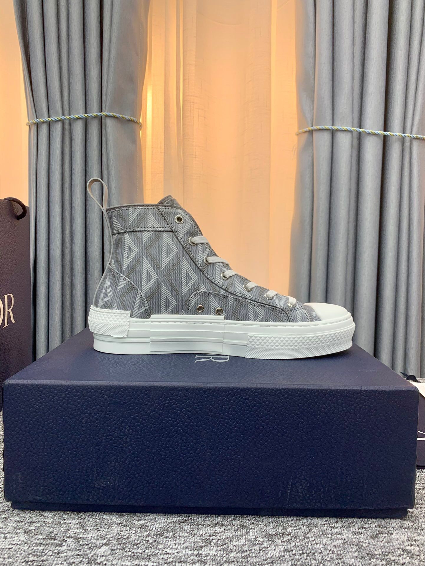 Dior B23 High Top Gray CD Diamond