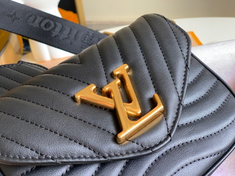 LOUIS VUITTON NEW WAVE MULTI-POCHETTE M56461