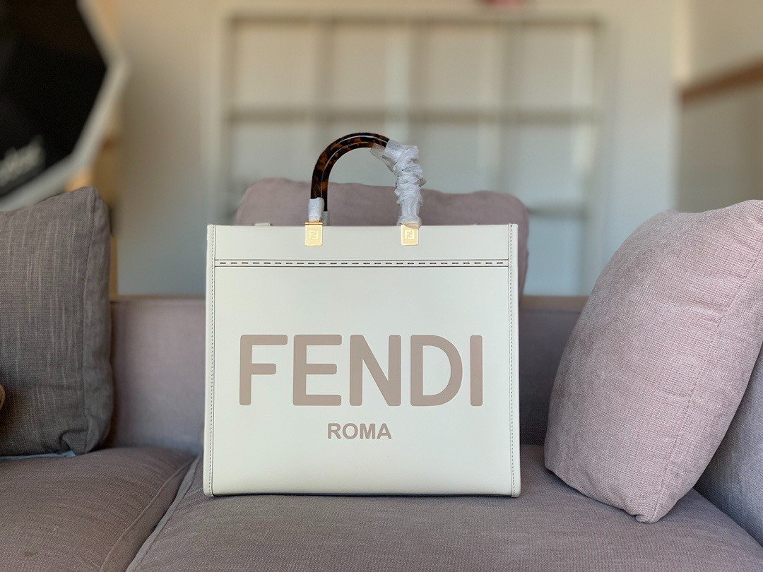 Fendi sunshine medium tote shopping bag