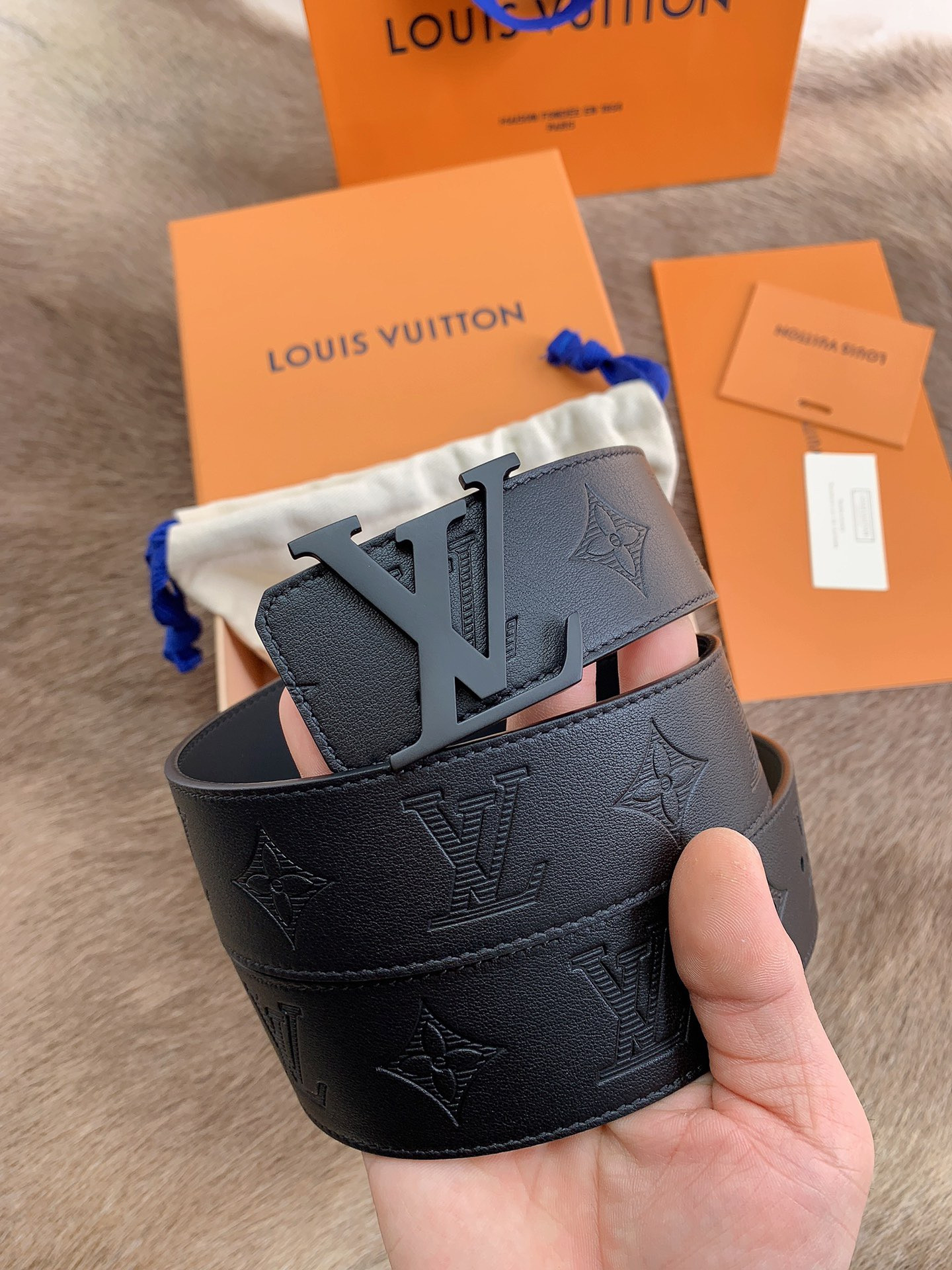 LV LOUIS VUITTON 40MM BELT