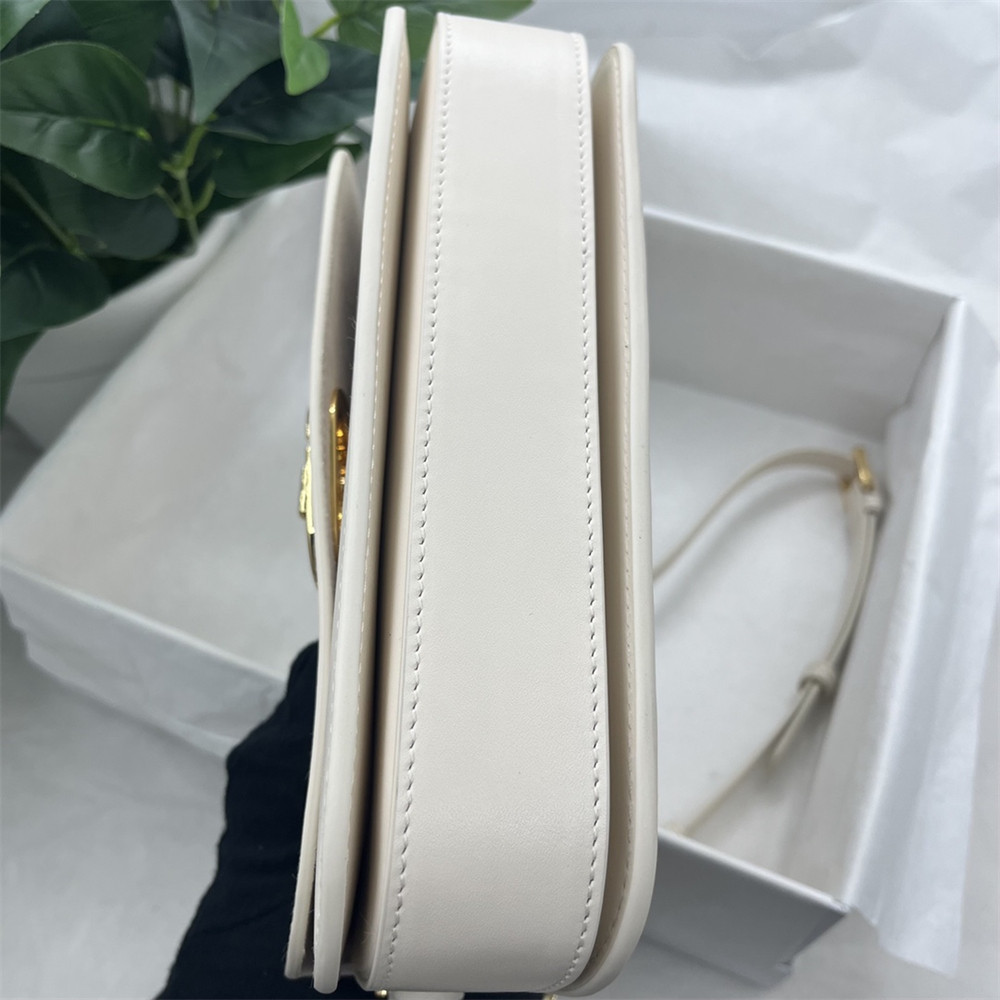 Dior 30 Montaigne Avenue White 22.5 x 12.5 x 6.5 cm