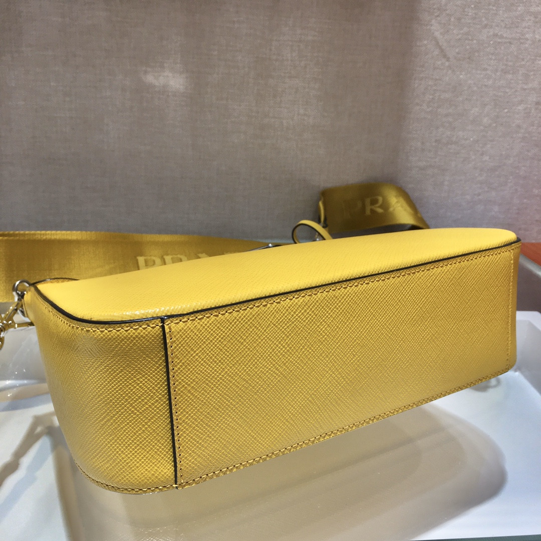 Prada Re-Edition 2005 Saffiano leather bag dark yellow