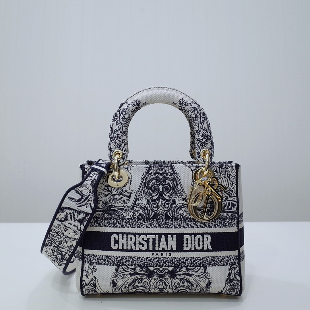 MEDIUM DIOR LADY D-LITE BAG  24 x 20 x 11 cm
