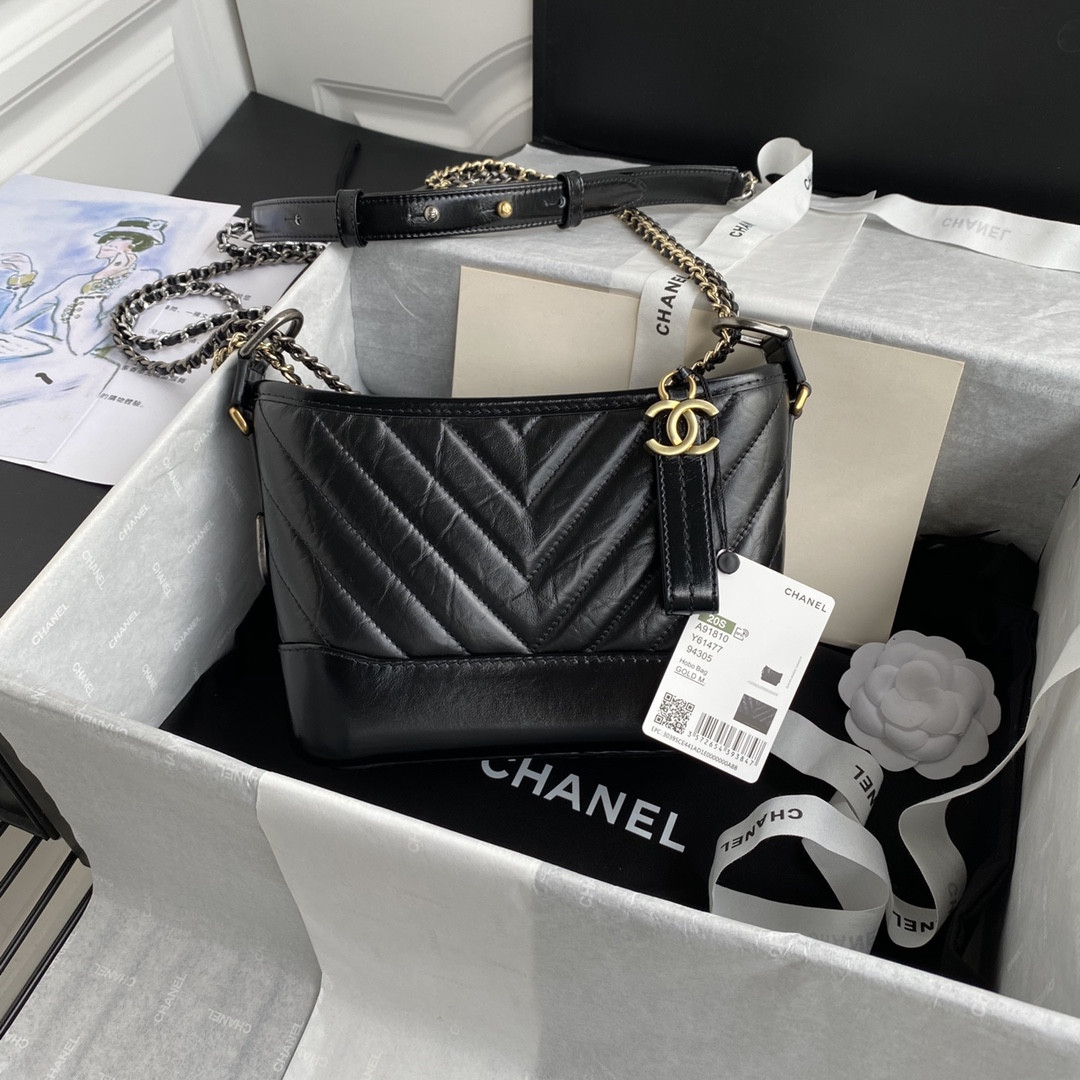 Chanel Gabrielle SMALL BLACK 20 x 15 x 8cm