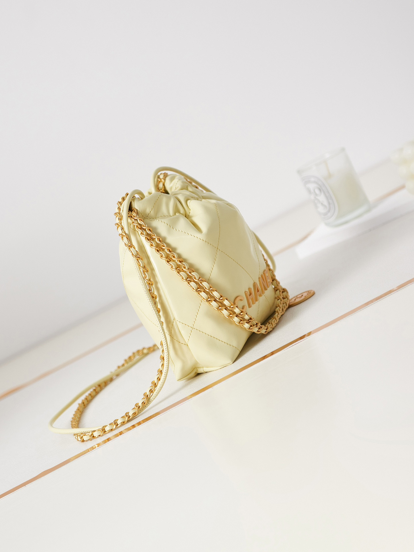 CHANEL 22 MINI HANDBAG Shiny Calfskin Yellow 7.8 × 7.4 × 2.3 in