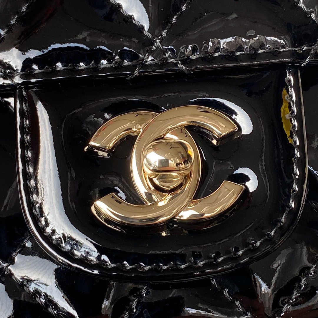 CHANEL MINI FLAP BAG & STAR COIN PURSE BLACK  5.9 × 7.8 × 2.5 in