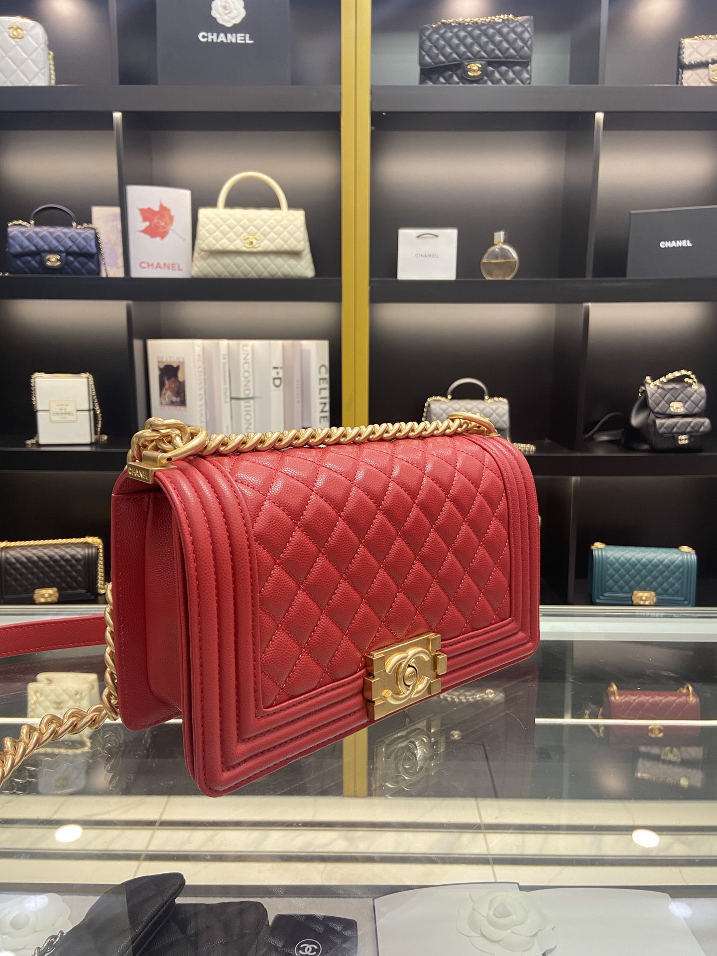 BOY CHANEL HANDBAG Shiny Red Grained Calfskin & Gold-Tone Metal 5.9 × 9.8 × 3.5 in