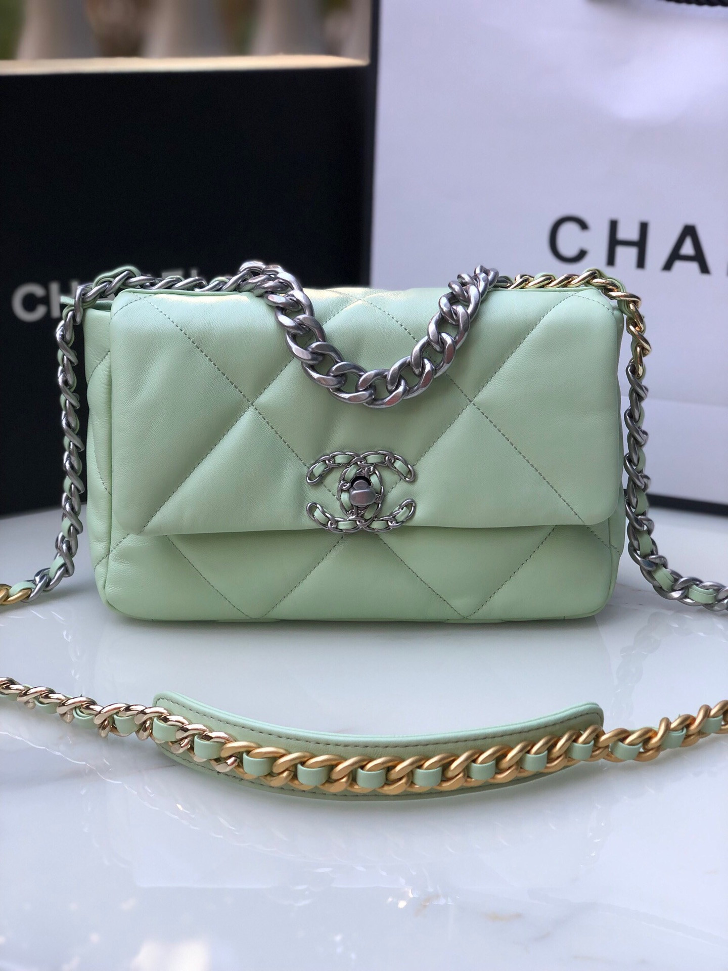 CHANEL 19 HANDBAG Shiny Leather, Gold-Tone, Silver-Tone & Ruthenium-Finish Metal Green 6.2 × 10.1 × 3.5 in
