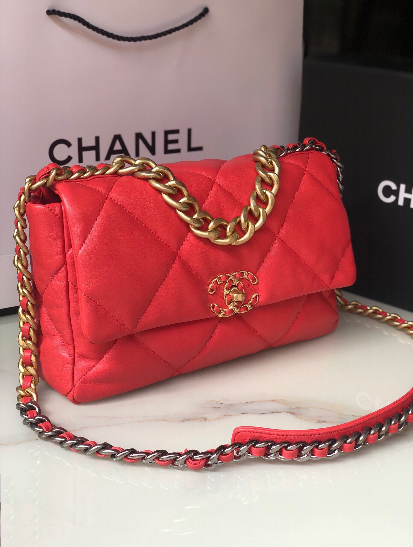 CHANEL 19 LARGE HANDBAG Shiny Leather Red, Gold-Tone, Silver-Tone & Ruthenium-Finish Metal 7.8 × 11.7 × 3.9 in