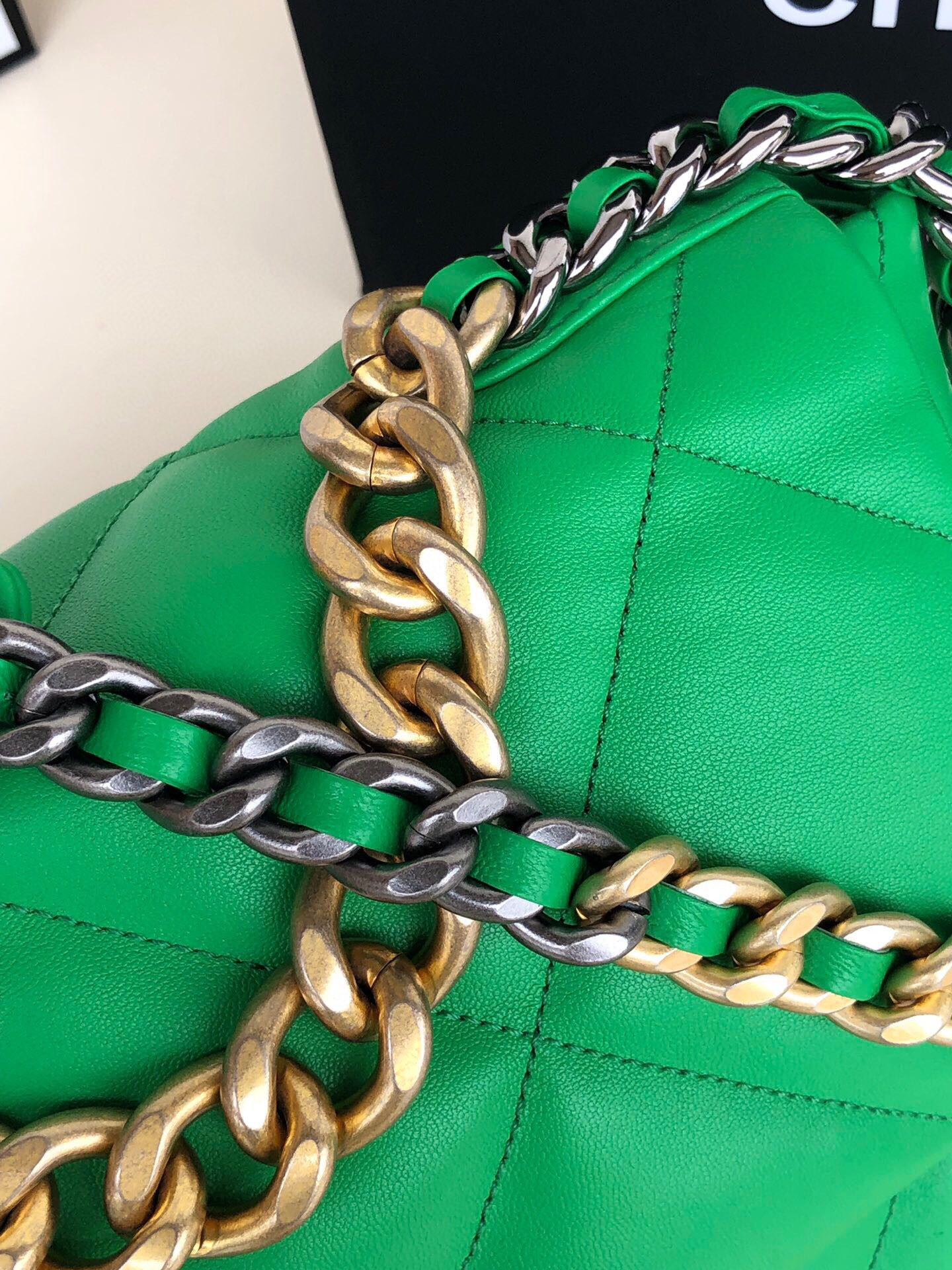 CHANEL 19 LARGE HANDBAG Shiny Leather, Gold-Tone, Silver-Tone & Ruthenium-Finish Metal Green 7.8 × 11.7 × 3.9 in