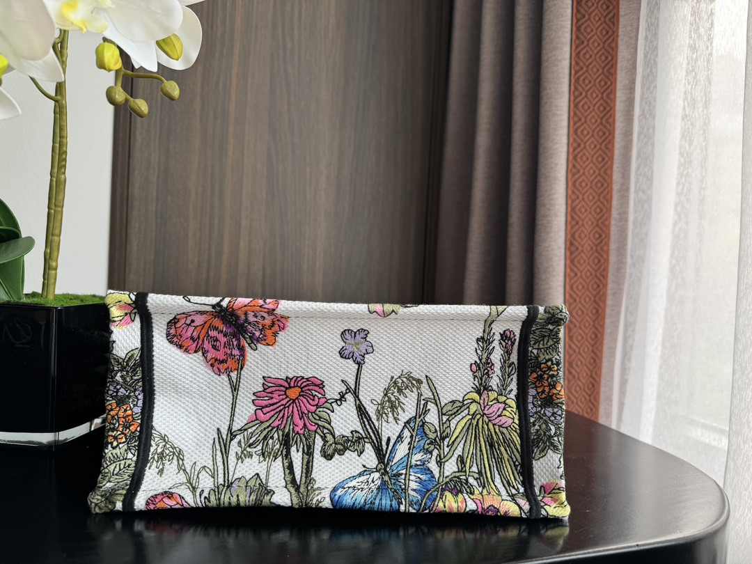 Small DIOR BOOK TOTE WHITE MULTICOLOR MEXICO MILLEFIORI EMBROIDERY 10.5 x 8.5 x 5.5 inches