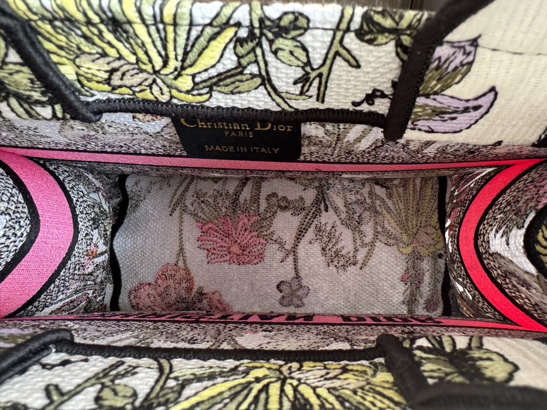 Small DIOR BOOK TOTE WHITE MULTICOLOR MEXICO MILLEFIORI EMBROIDERY 10.5 x 8.5 x 5.5 inches