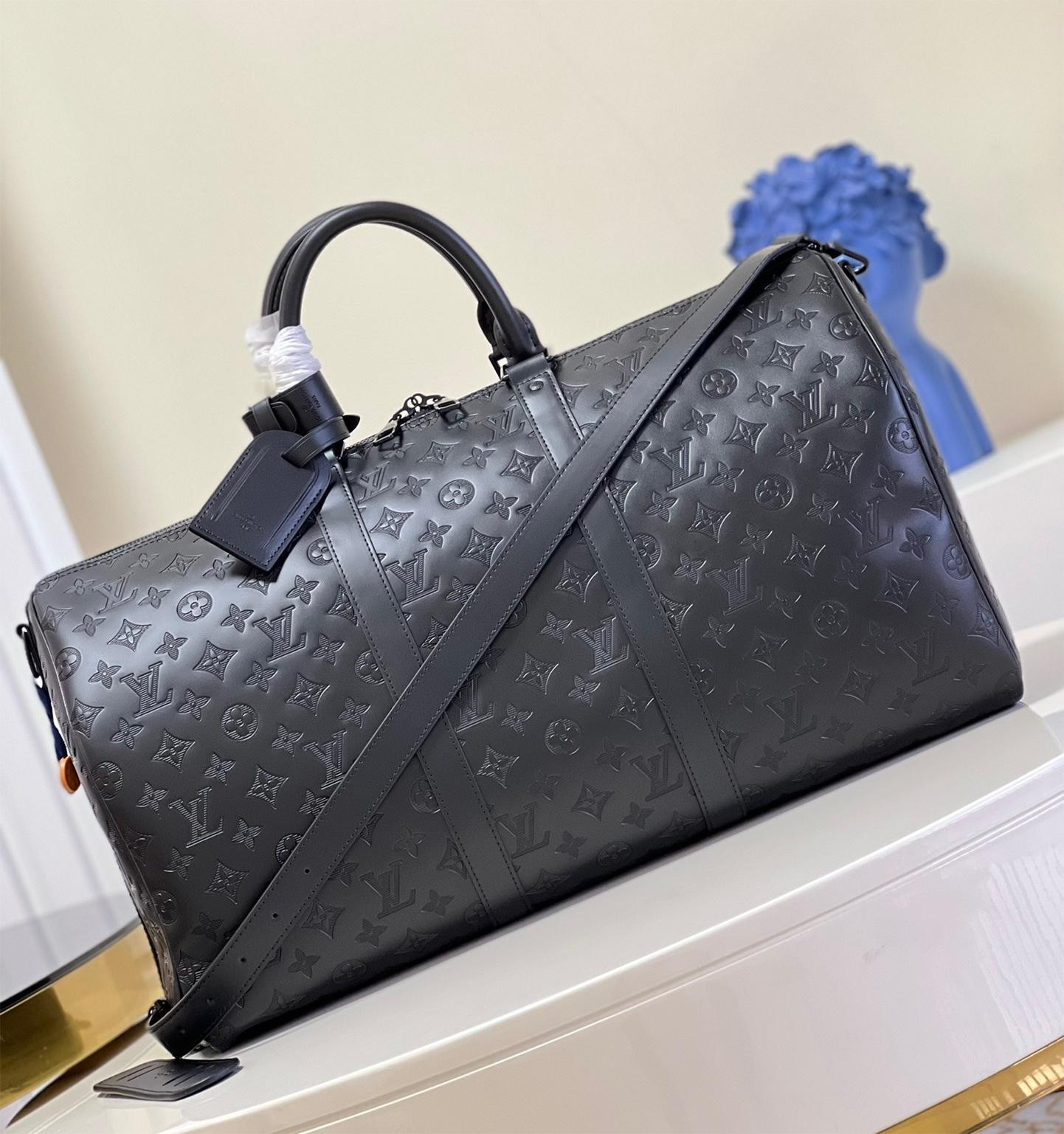 Louis Vuitton Keepall Bandoulière 50 M44810