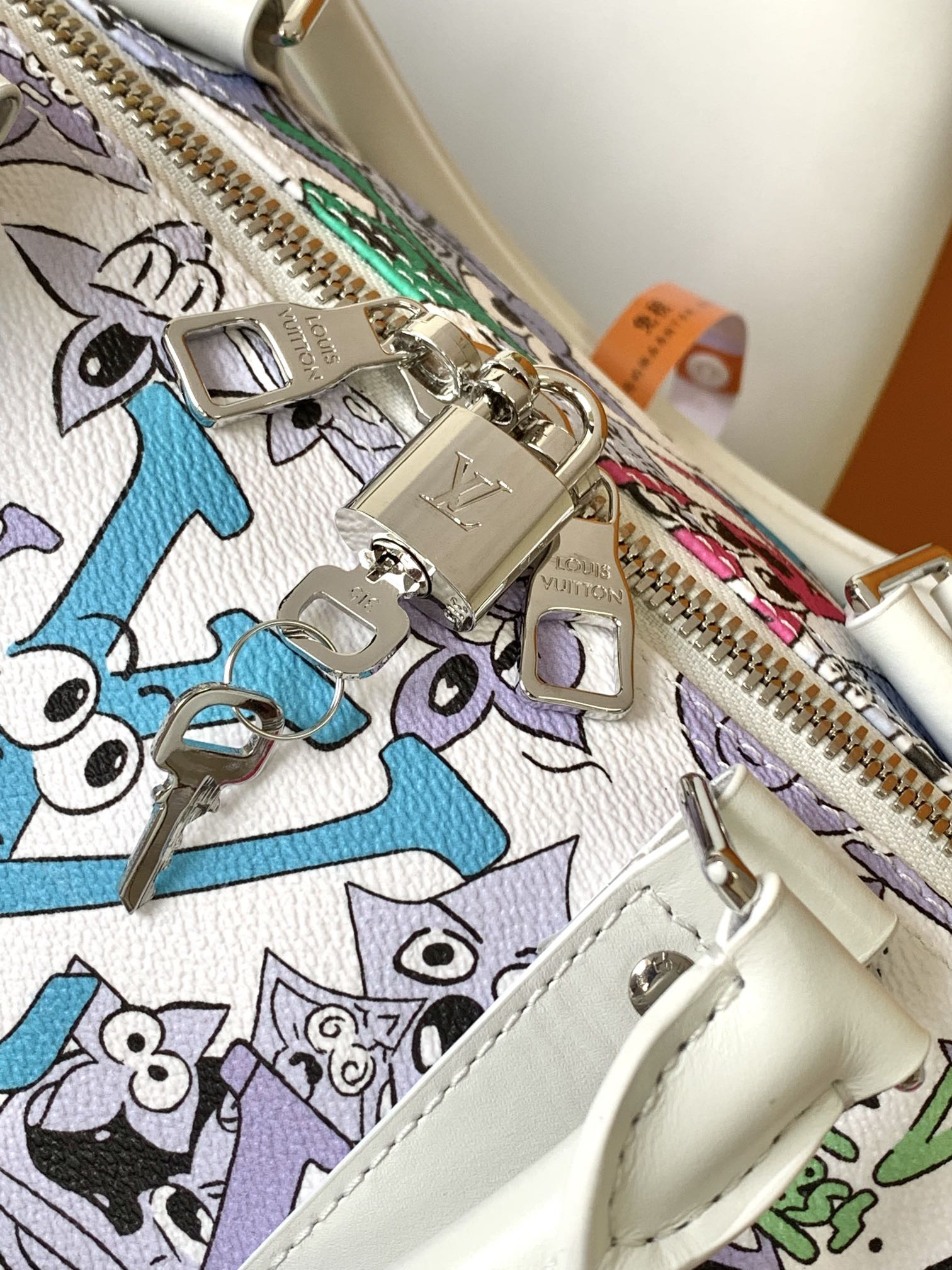 Louis Vuitton Keepall Bandoulière 50 M21863