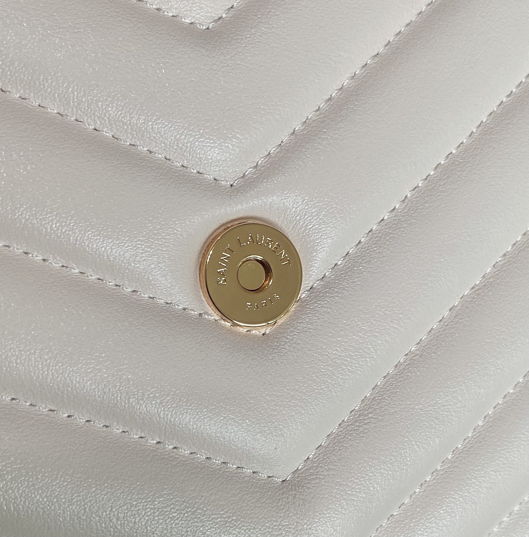 YSL LOULOU MEDIUM IN QUILTED LEATHER BLANC VINTAGE 12.5 X 8.6 X 3.5 INCHES