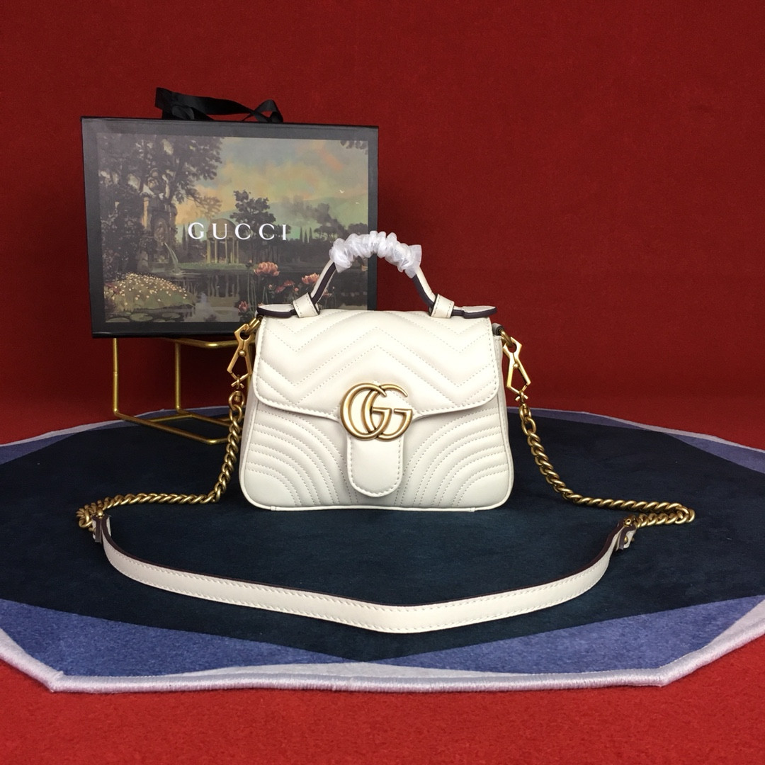 GUCCI GG MARMONT MATELASSÉ MINI BAG WHITE  8.5"W x 5"H x 2.5"D