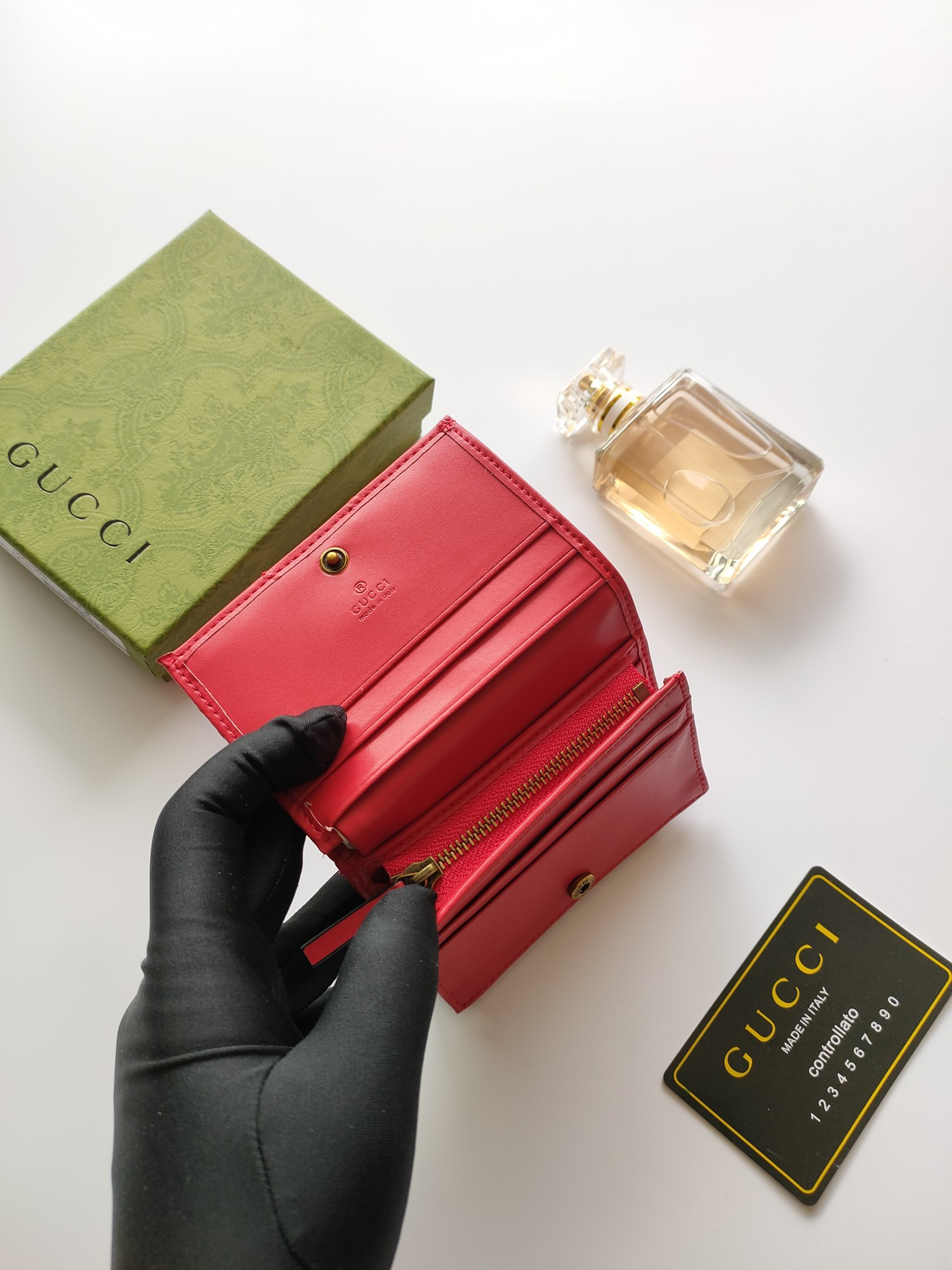 Gucci GG  CARD CASE WALLET