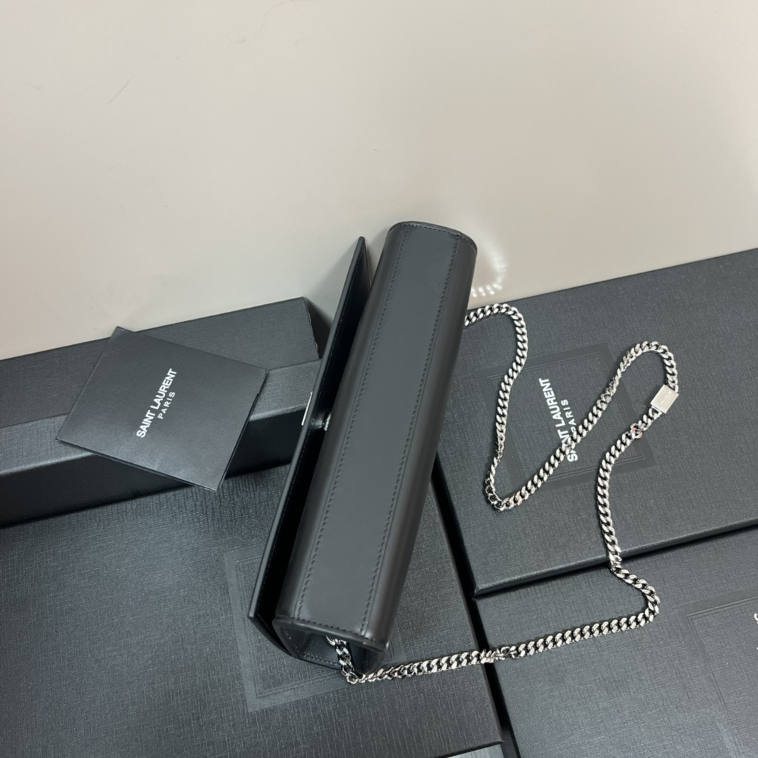 YSL KATE MEDIUM IN SMOOTH LEATHER BLACK SILVER 9.4 X 5.7 X 2.1 INCHES