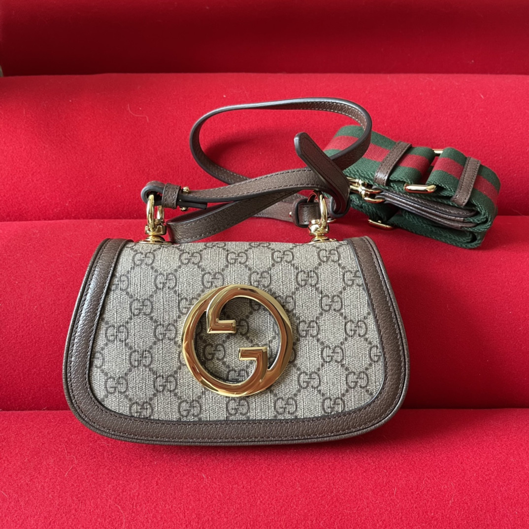 GUCCI BLONDIE MINI BAG Beige and ebony 8.7"W x 5.1"H x 2.2"D