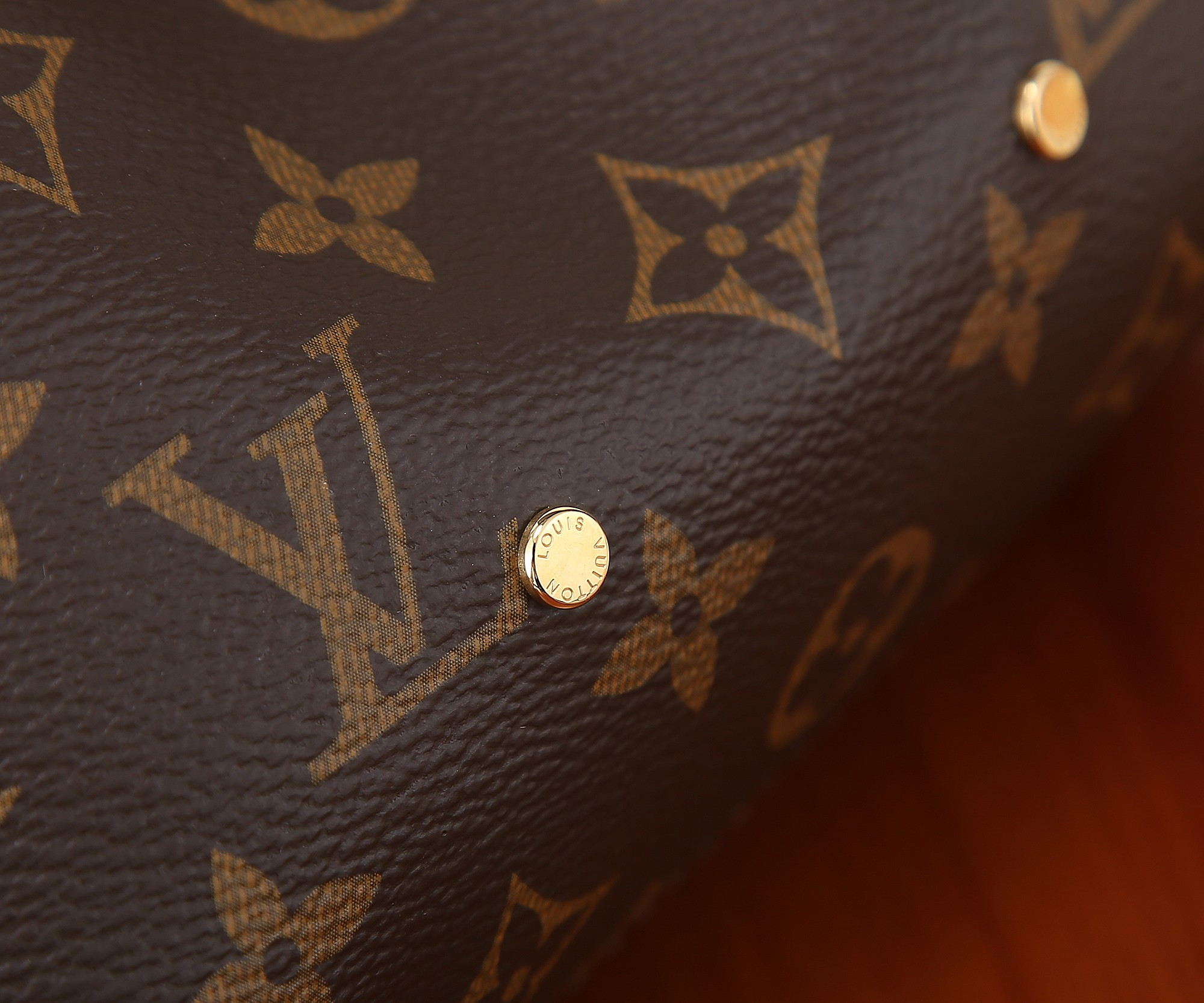 Louis Vuitton M46816 Atlantis BB 17 x 17 x 7 cm