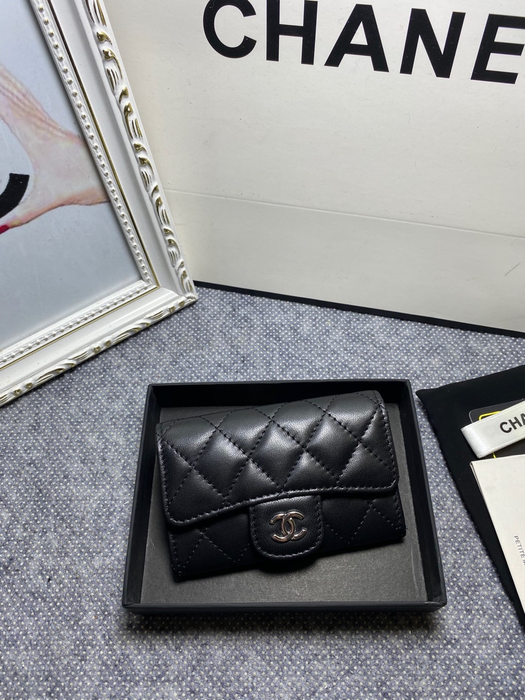 CHANEL CARD HOLDER 11.3 x 7.5 x 2.5 cm