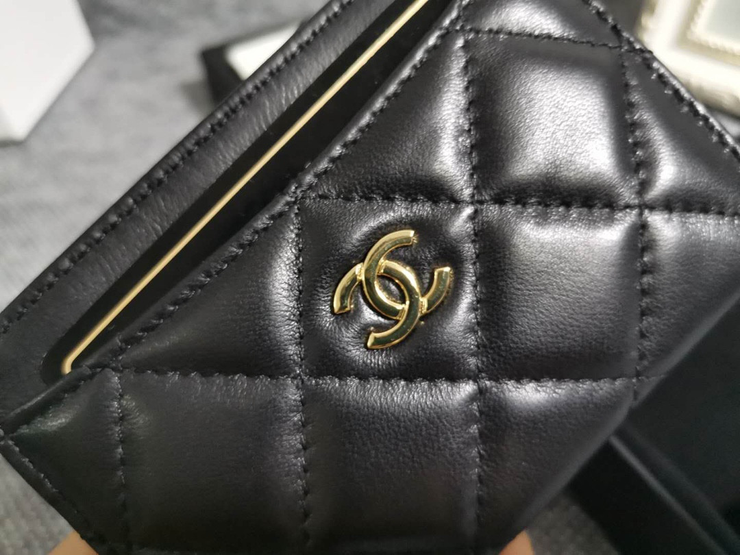CHANEL CARD HOLDER 10cm