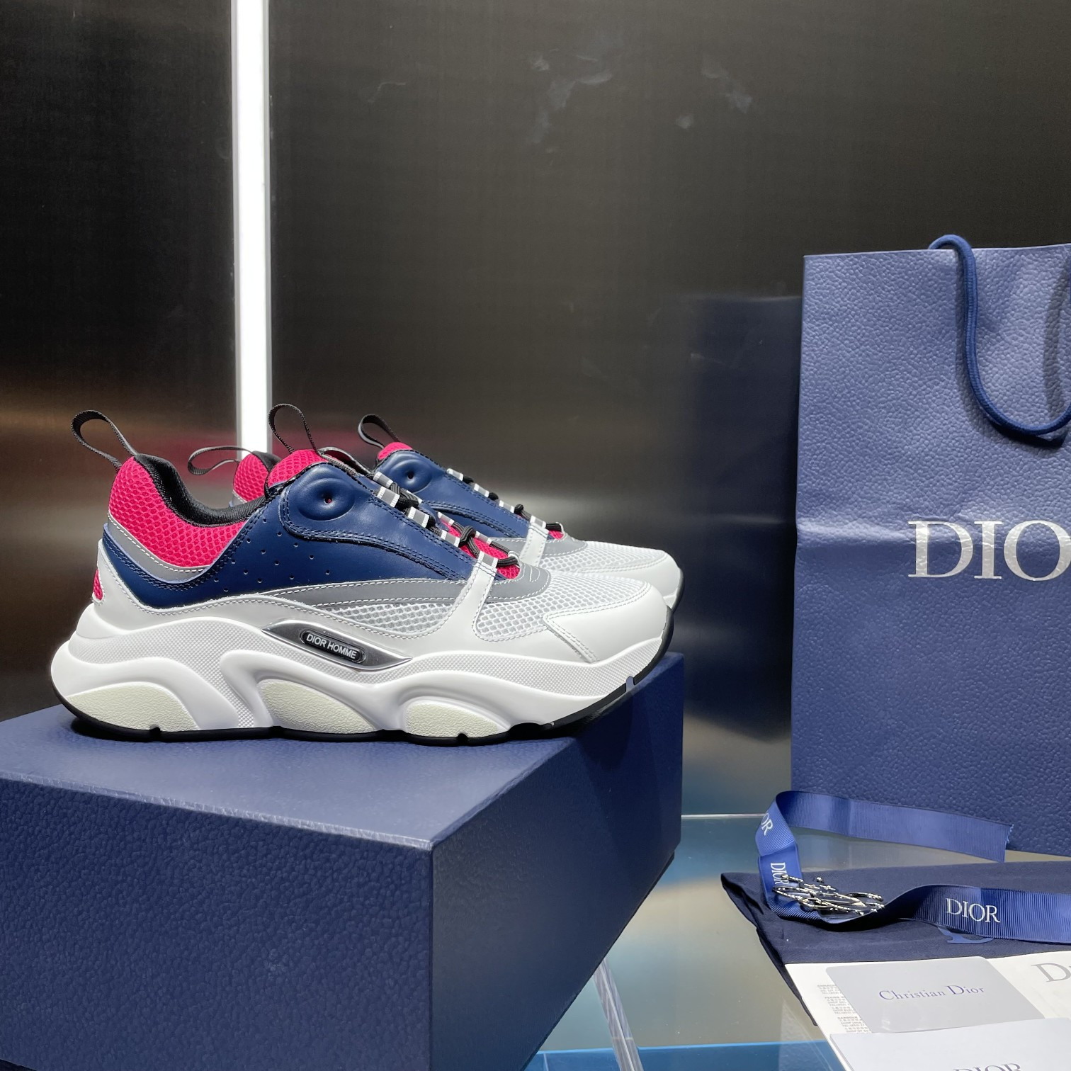 UA Dior B22 Sneaker