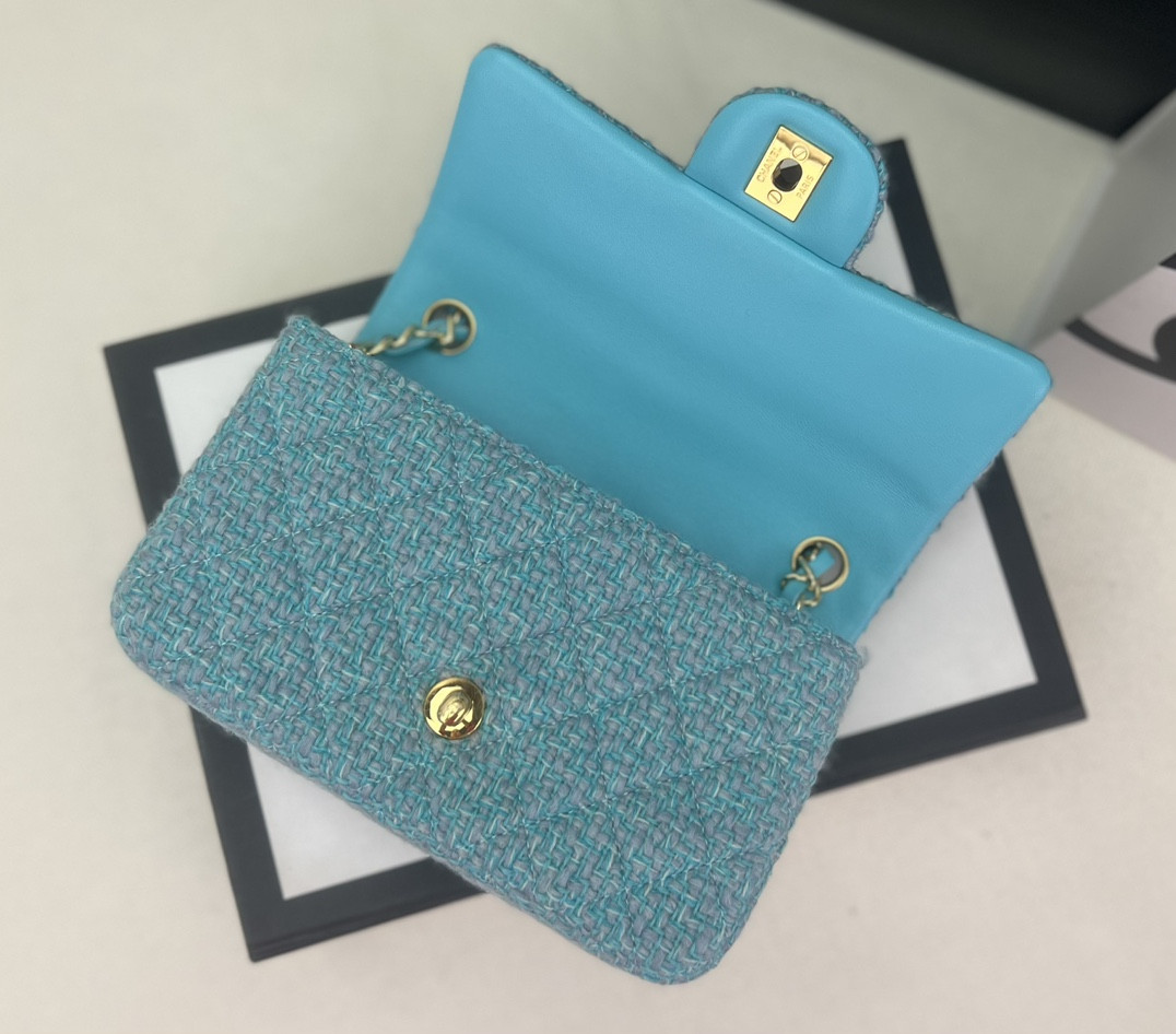 CHANEL MINI CLASSIC 11.12 HANDBAG Tweed & Gold-Tone Metal 4.7 × 7.8 × 2.3 in