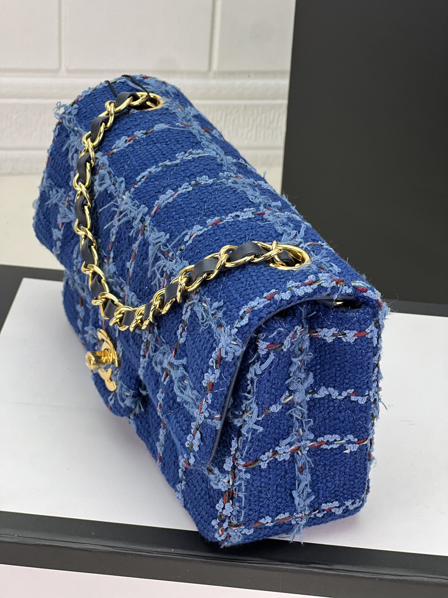 CHANEL MINI CLASSIC 11.12 HANDBAG Tweed & Gold-Tone Metal 4.7 × 7.8 × 2.3 in