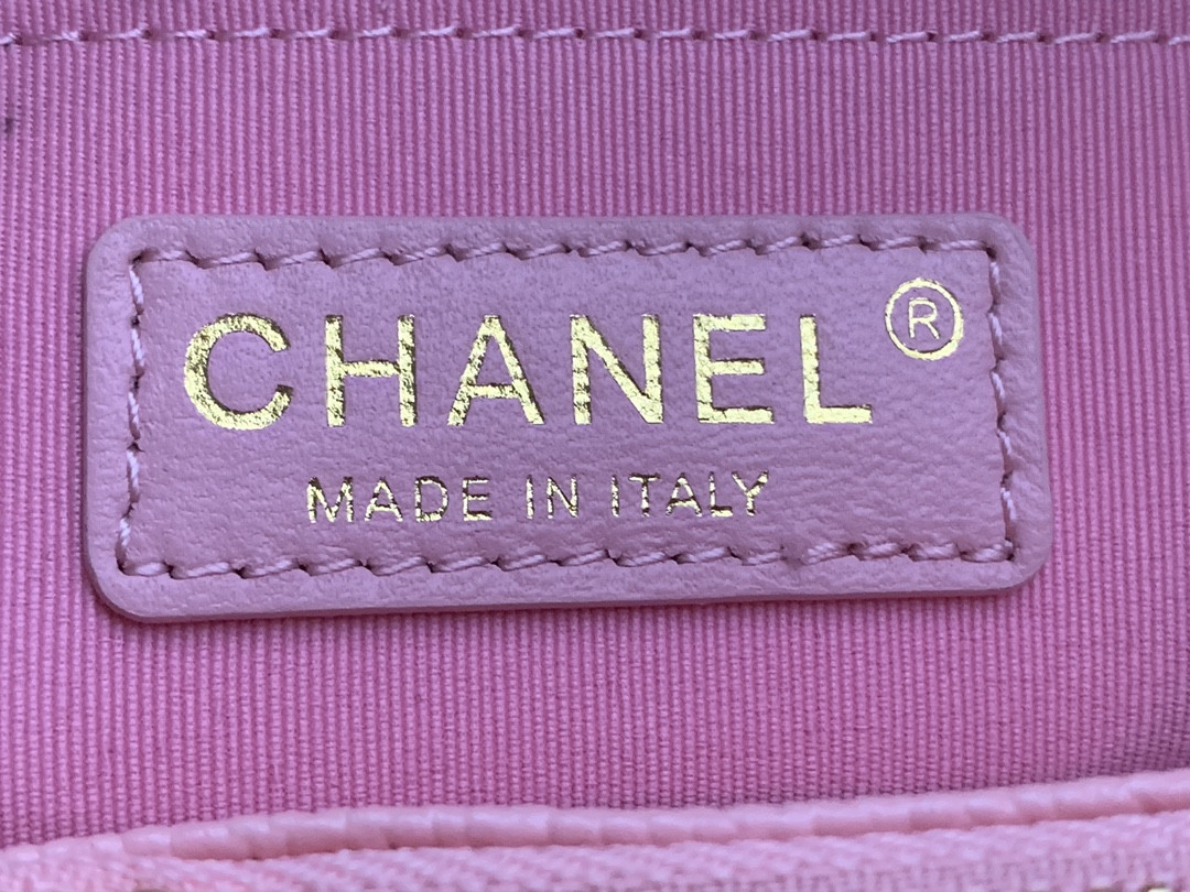 CHANEL GST CAVIAR LEATHER HARDWARE 24X33X13CM