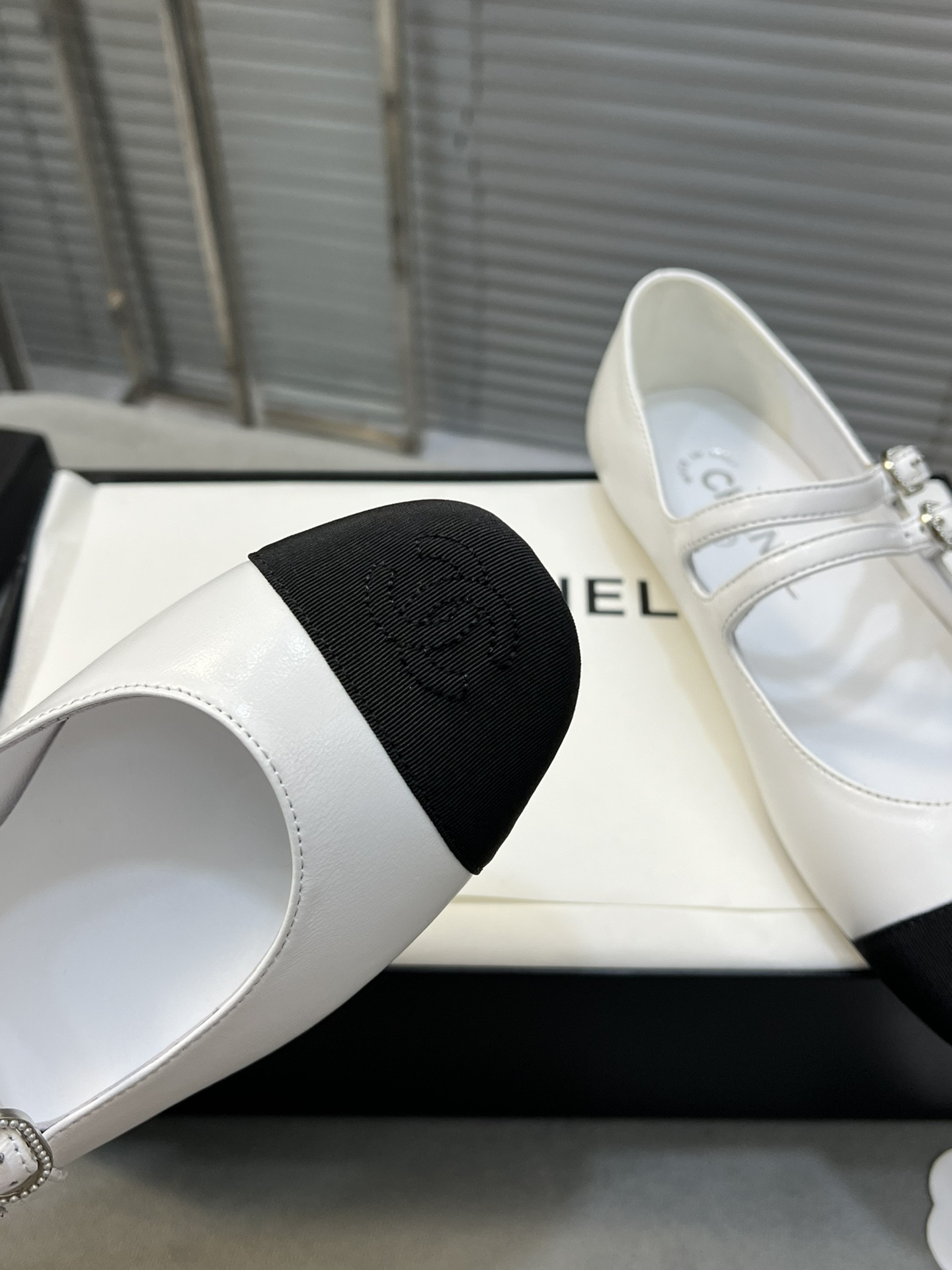 UA CHANEL MARY JANES Lambskin & Grosgrain
