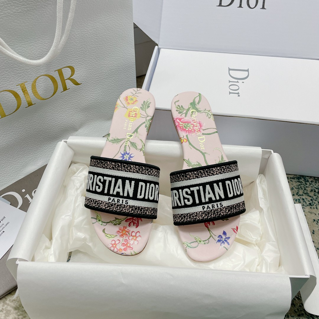 UA DIOR Dway Slide