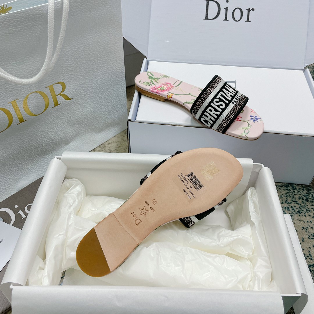 UA DIOR Dway Slide